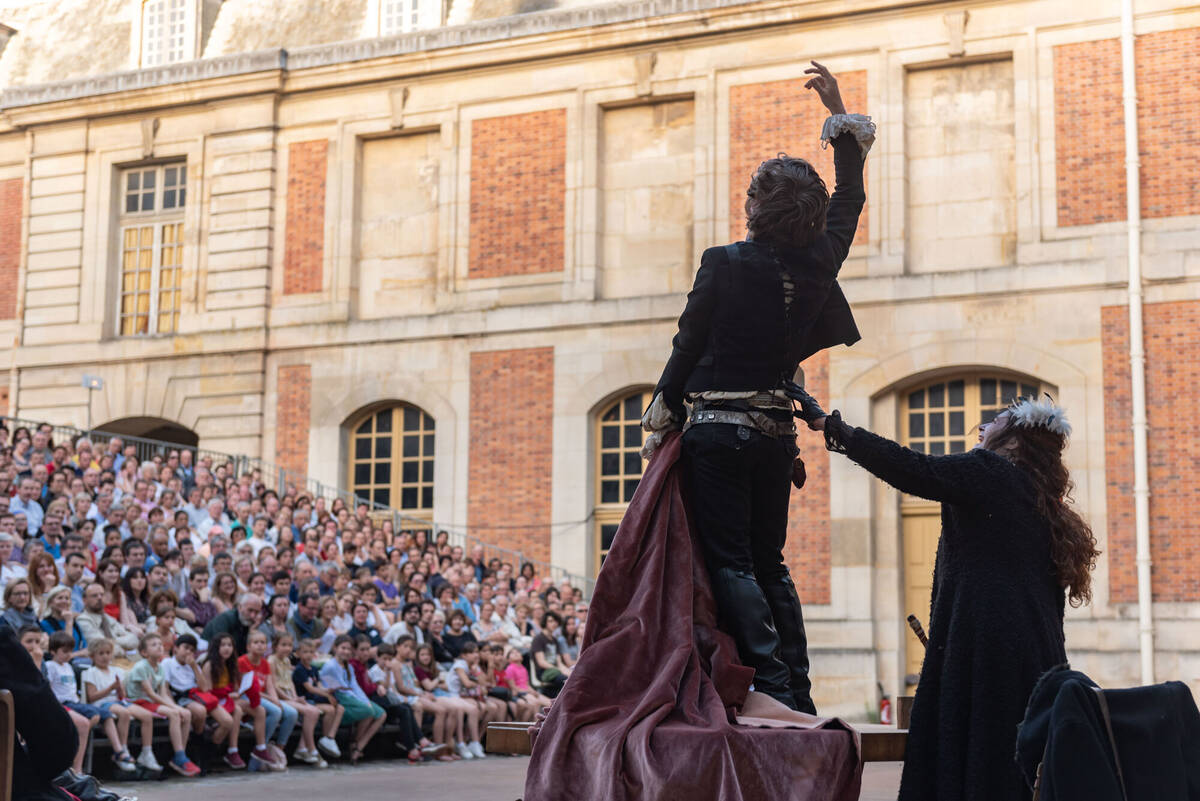 Visuel de l'événement Grains de scène : "TARTUFFE ou L'Hypocrite au Mois Molière !"